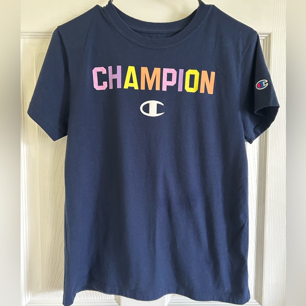 EUC Champion Shirt Womens Small